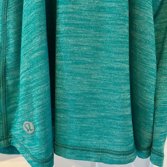 SALE‼️Lululemon Tank Top - Picture 4 of 4